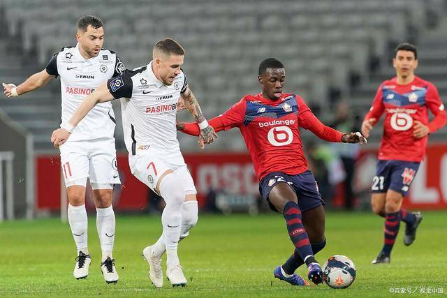 小卡三节砍31分快船大胜奇才 公牛送黄蜂5连败